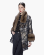  :? Jacquard coat with asymmetric sable collar